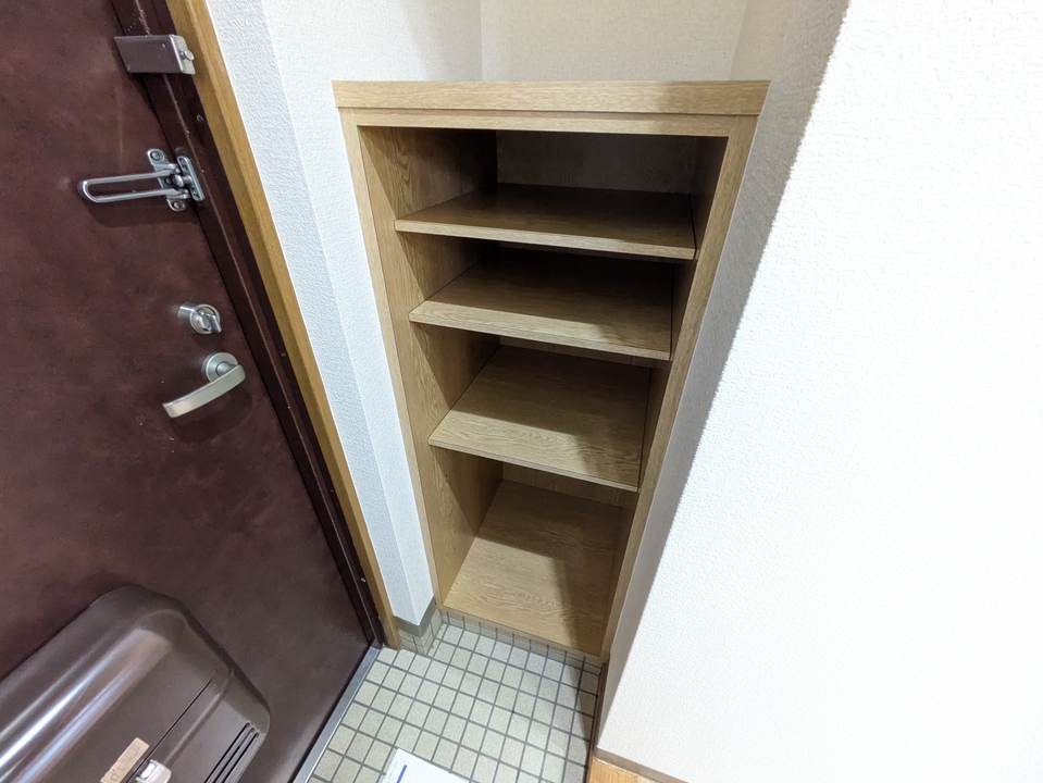 シューズボックス