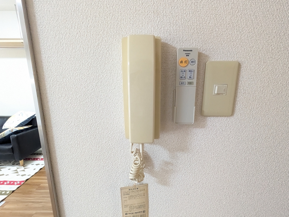 インターホン
