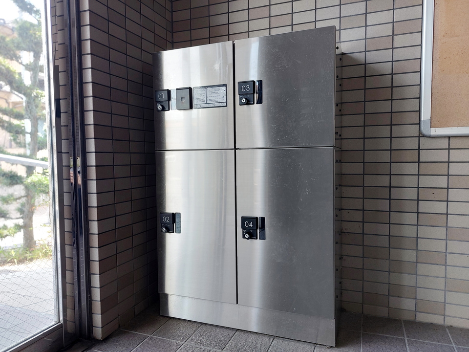 宅配ボックス