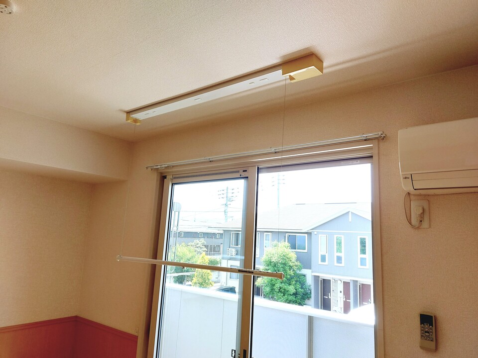 室内物干しユニット