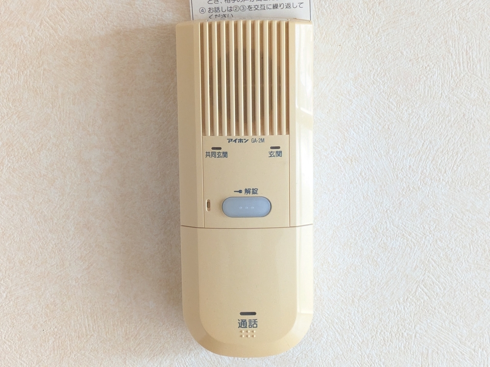 インターホン