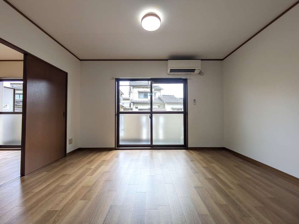 洋室6.6帖