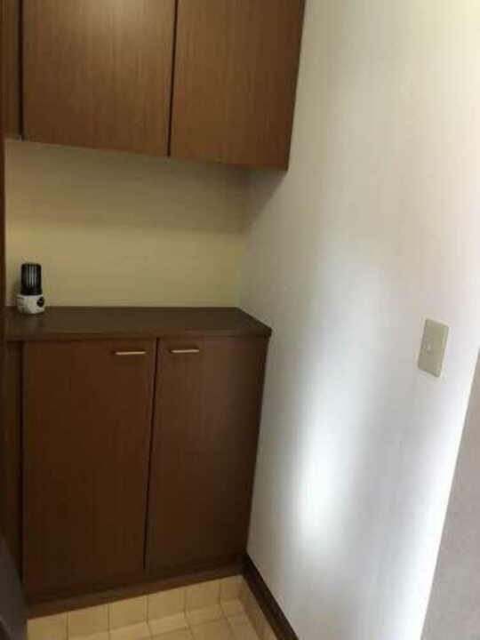 シューズボックス