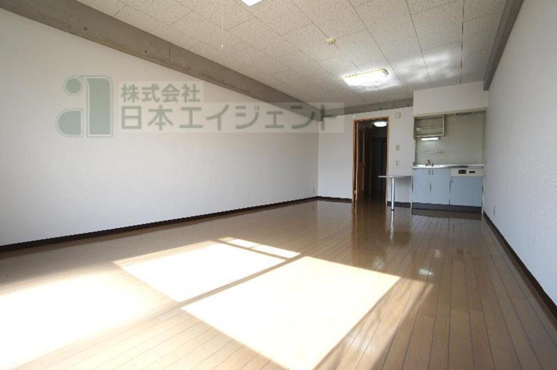 洋室