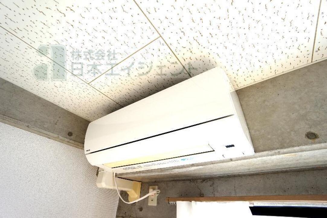エアコン