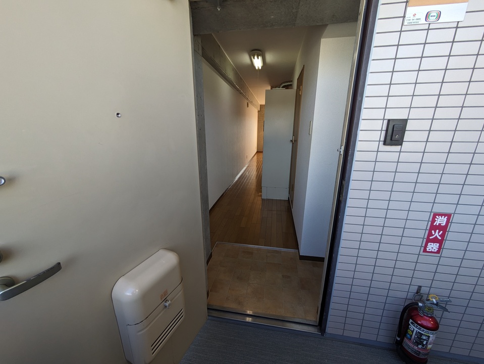 玄関
