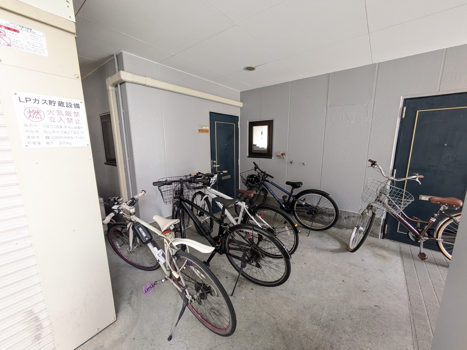 駐輪場