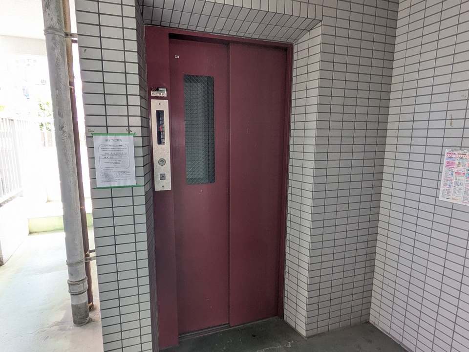 エレベーター