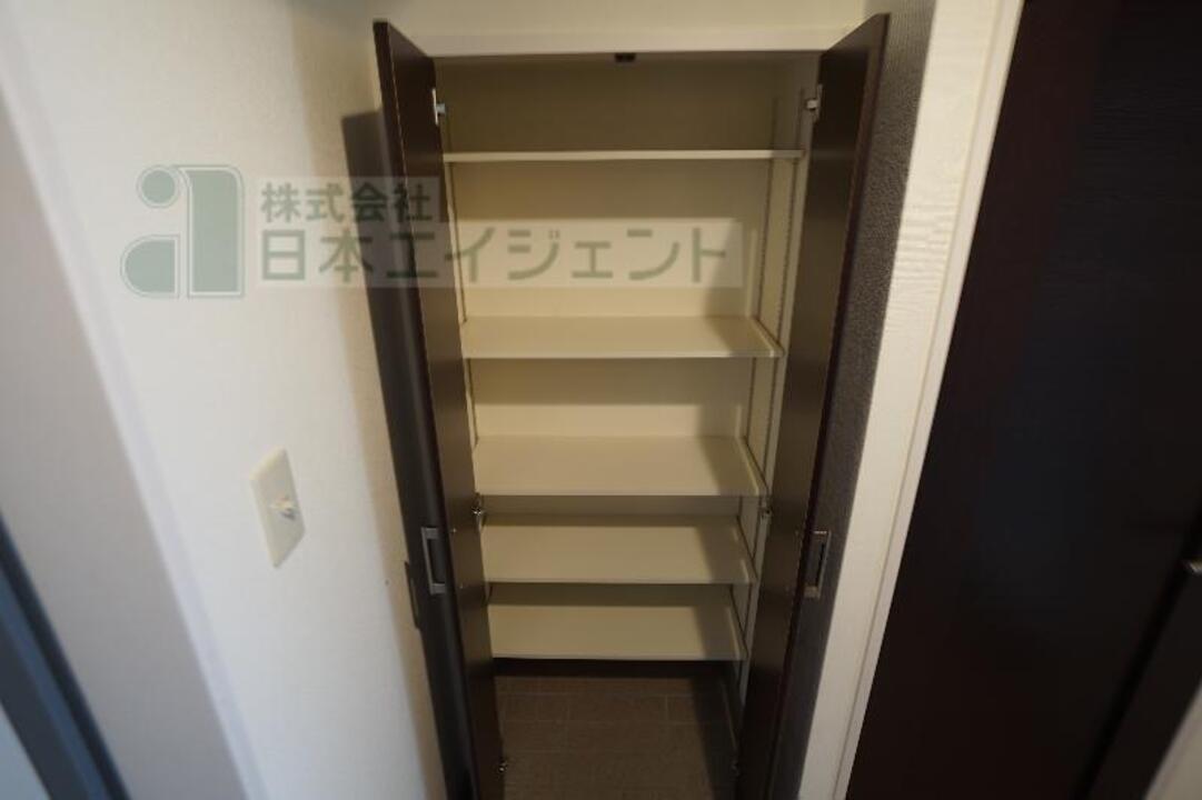 洗濯機置場