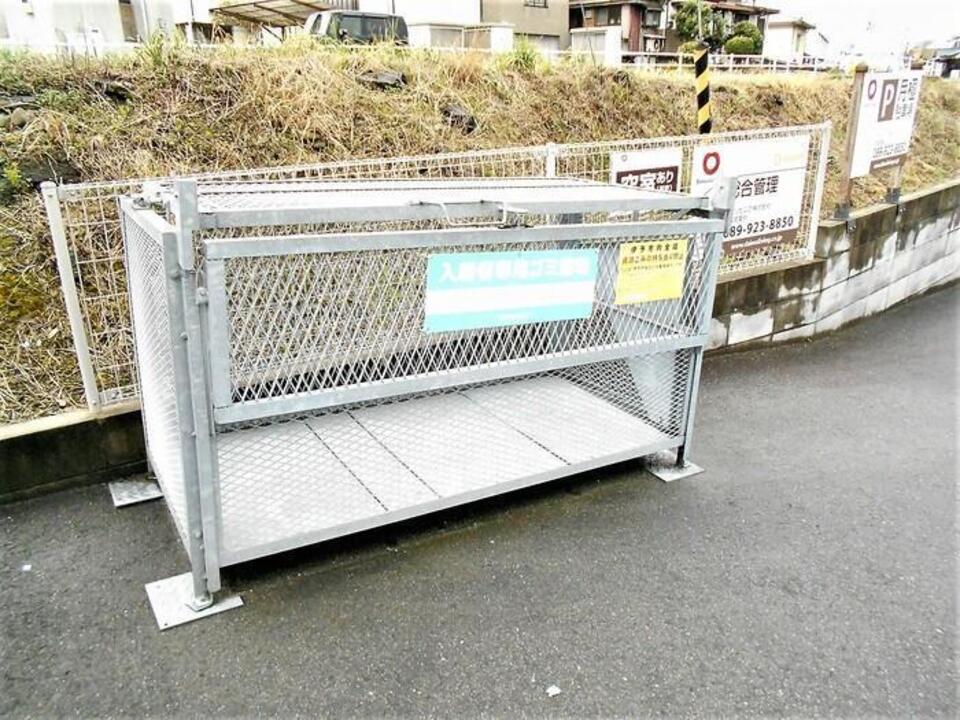 ゴミステーション