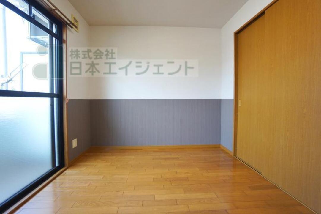 洋室
