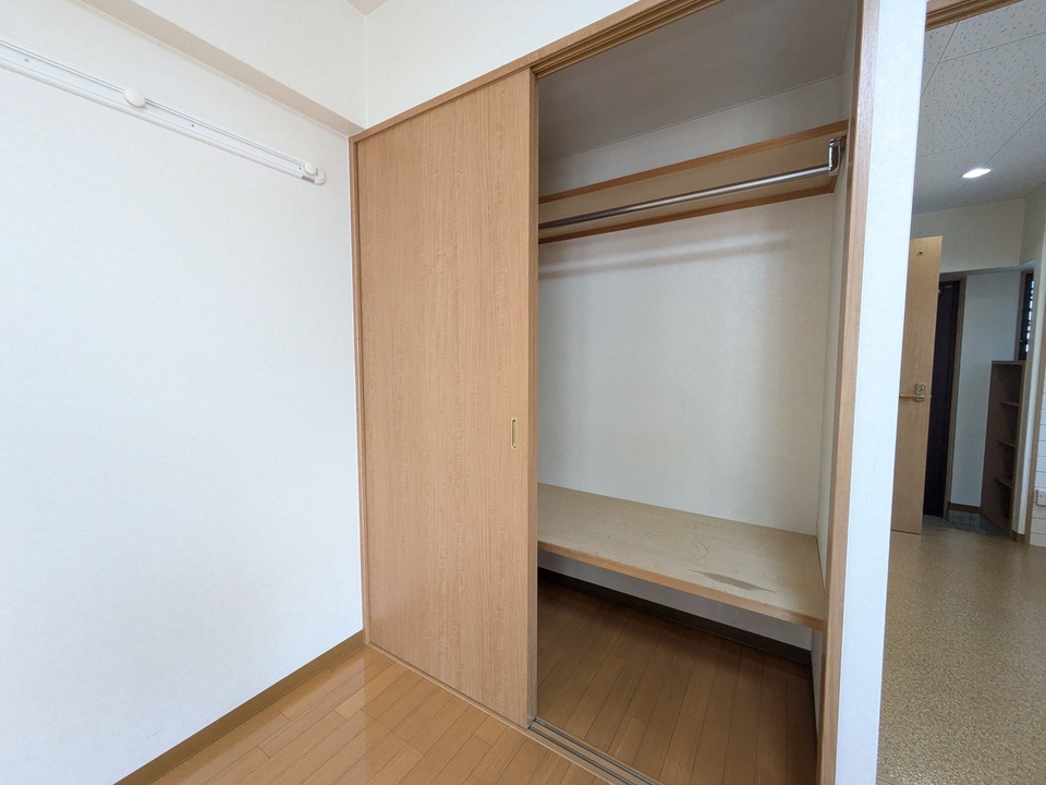 クローゼット