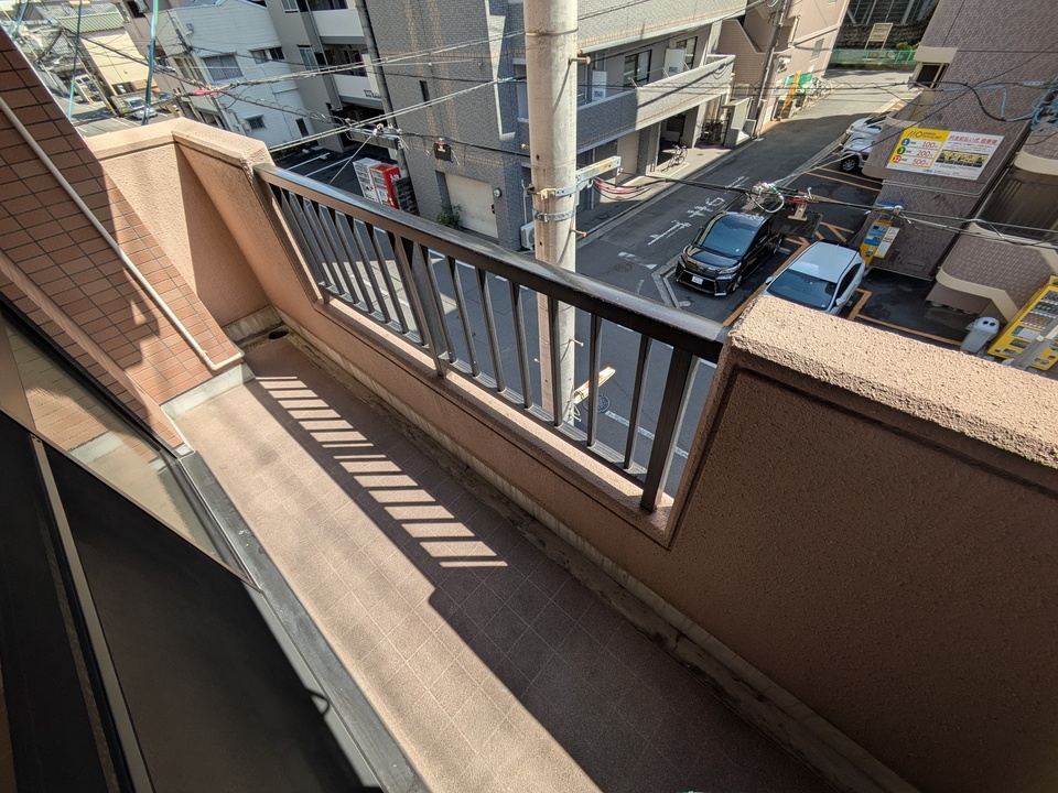 バルコニー