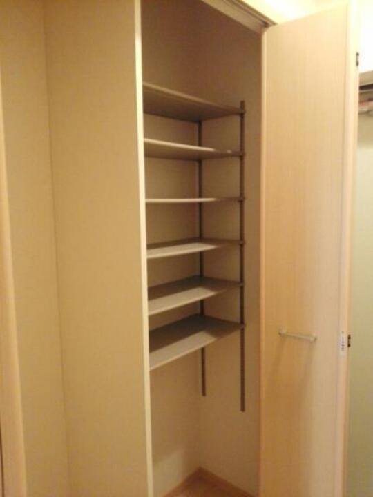 シューズボックス