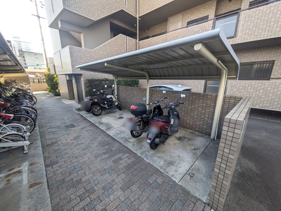 バイク置場