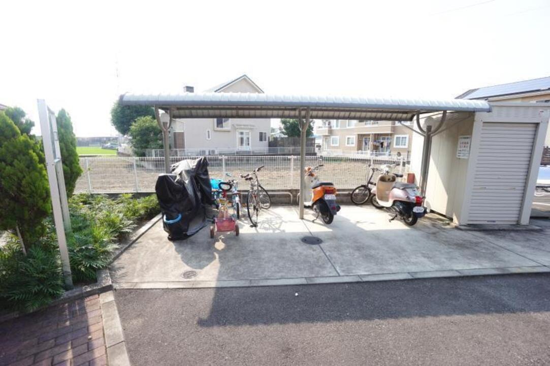 駐輪場