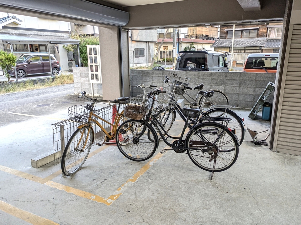 駐輪場