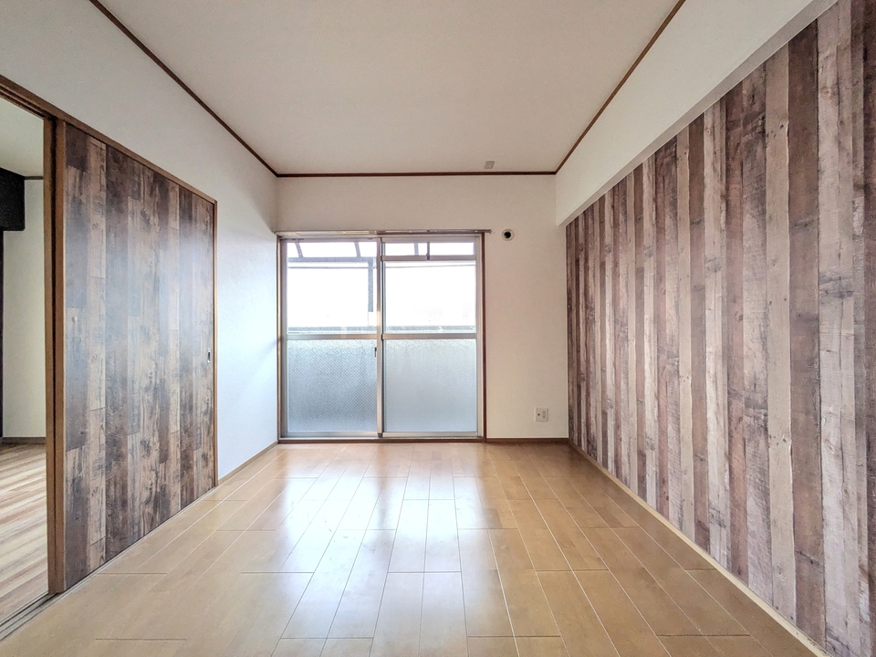 洋室（南東側）