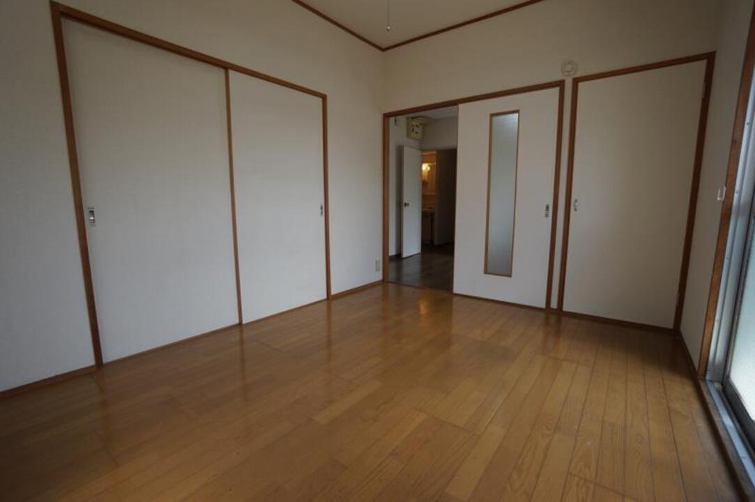洋室