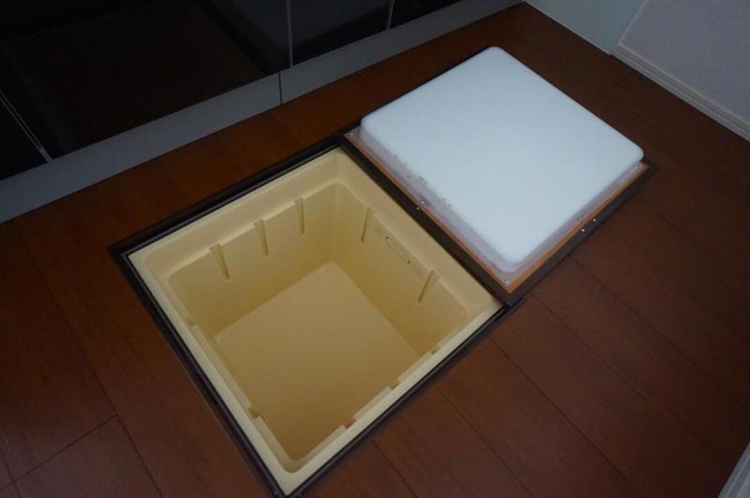 床下収納