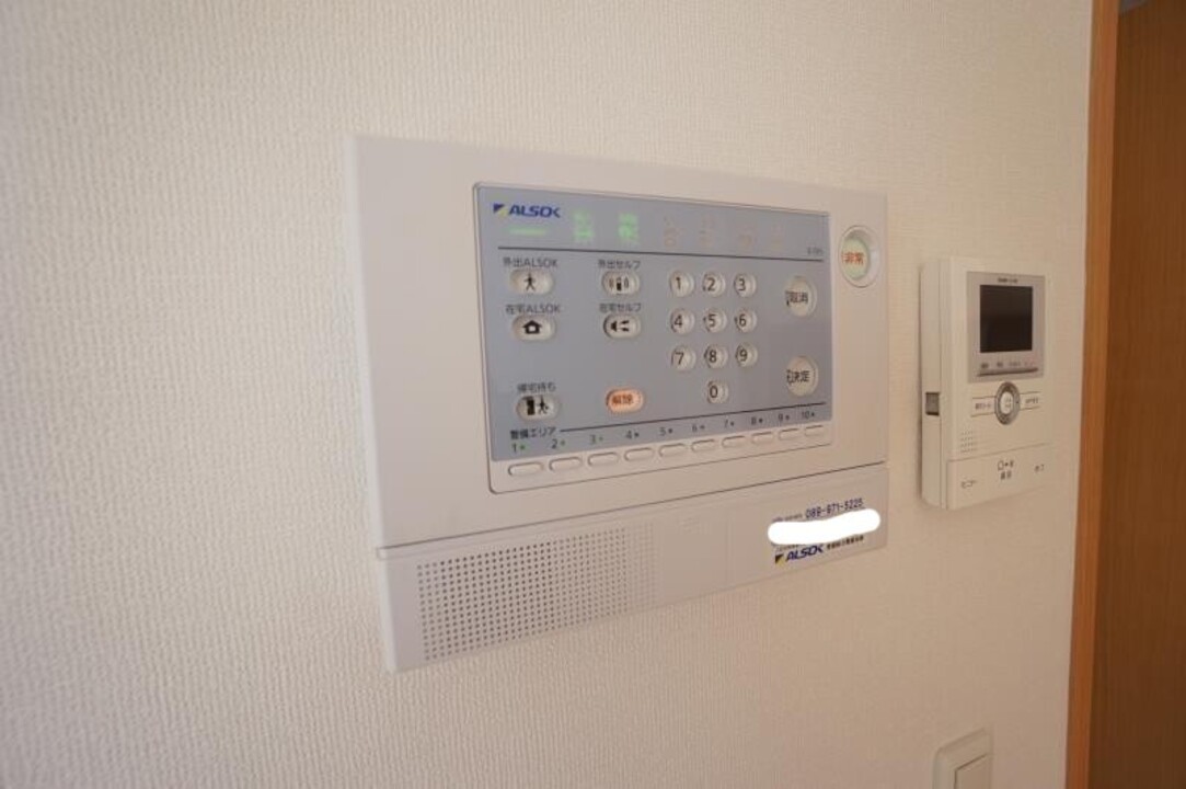 ホームセキュリティー