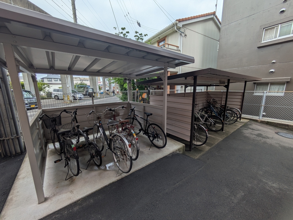 駐輪場