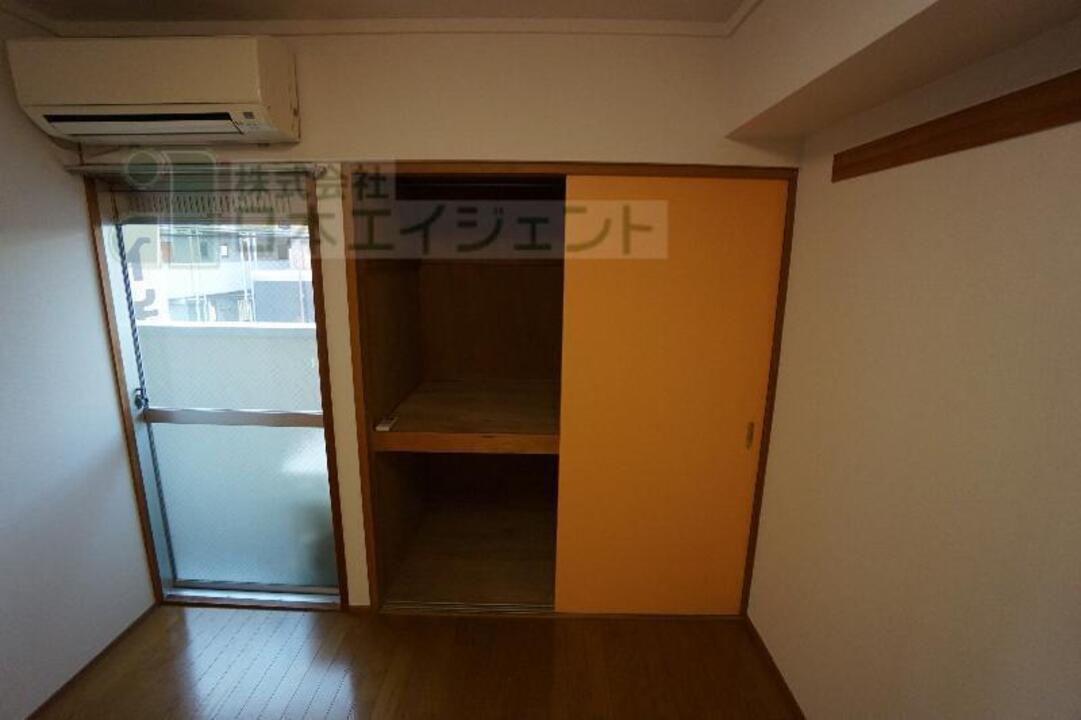 押入れ