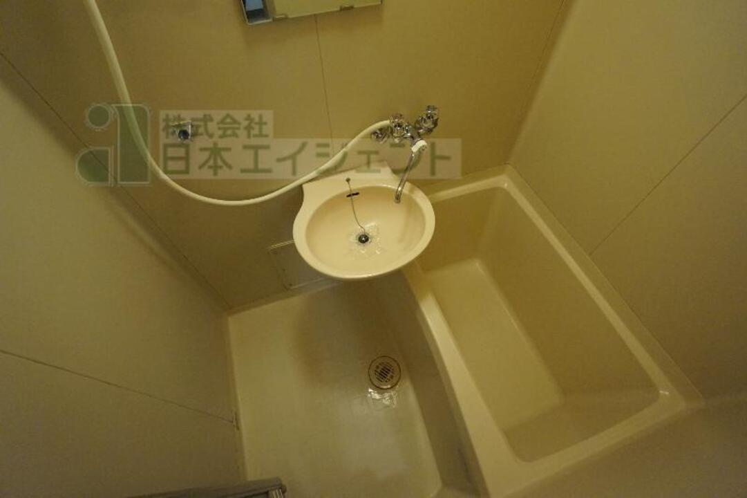 浴室