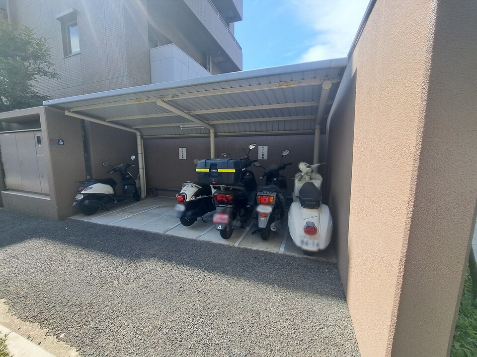 バイク置場