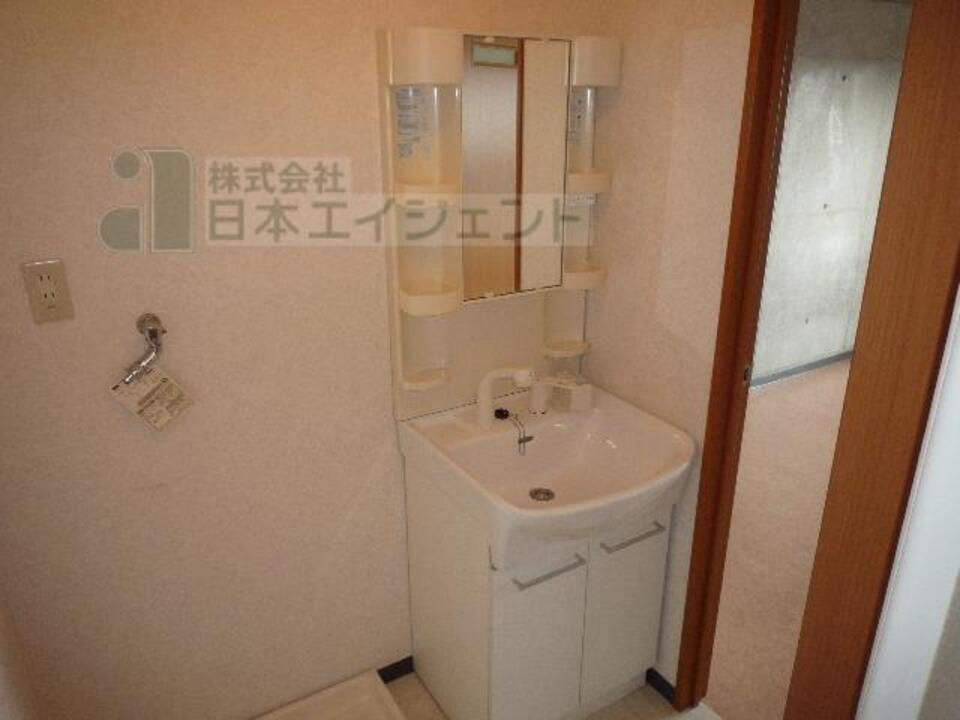 シャンプードレッサー