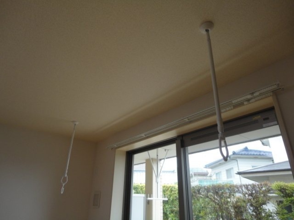 室内物干しユニット