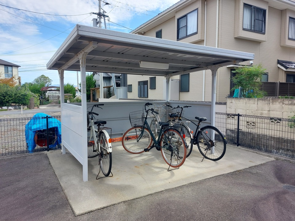 駐輪場