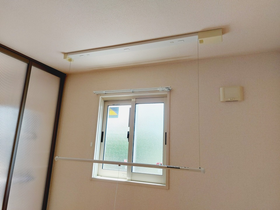 室内物干しユニット