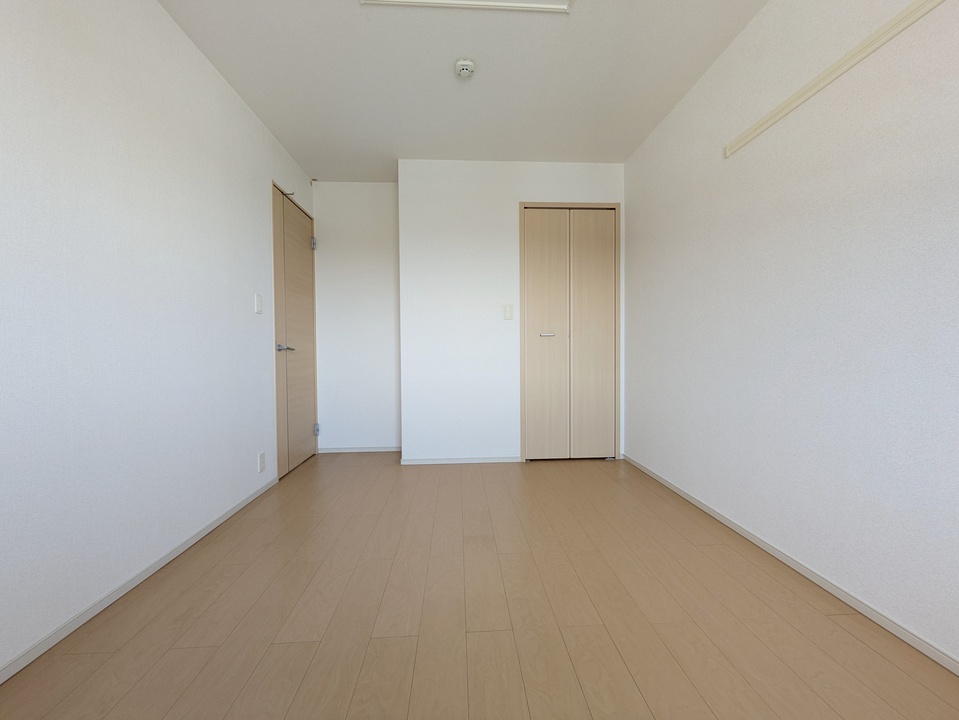 洋室6.3帖