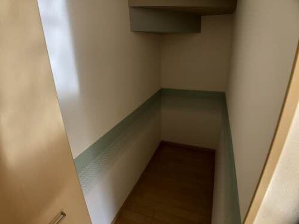 階段下収納