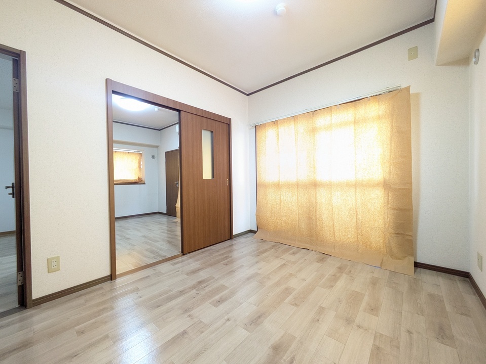 洋室5.6帖