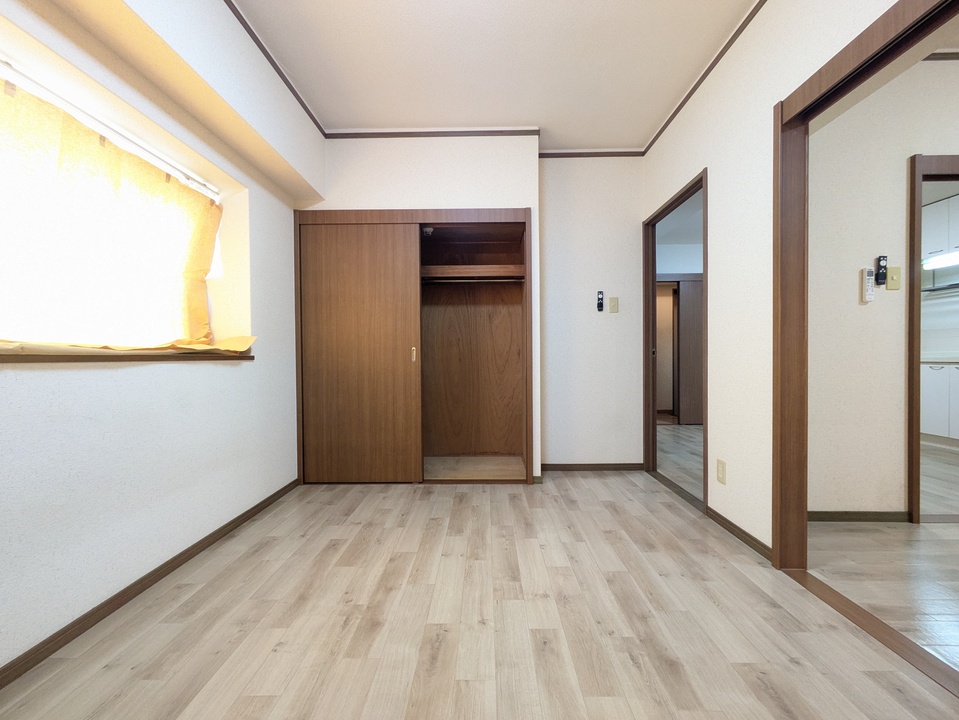 洋室5.6帖