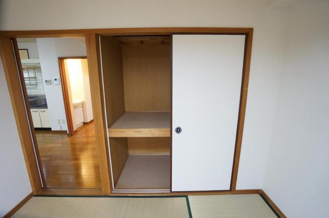 押入れ