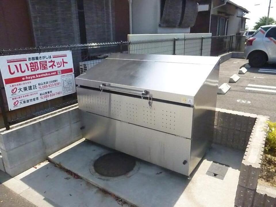ゴミステーション