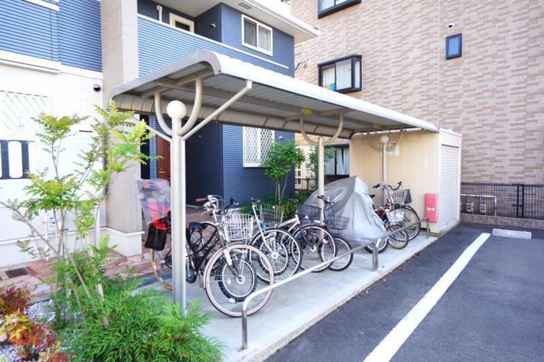 駐輪場