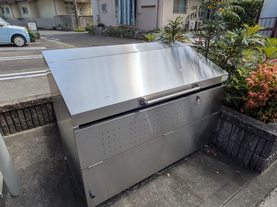 ゴミステーション