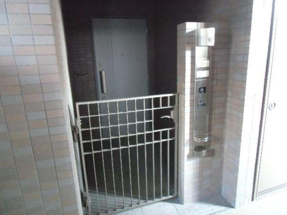 ポーチ