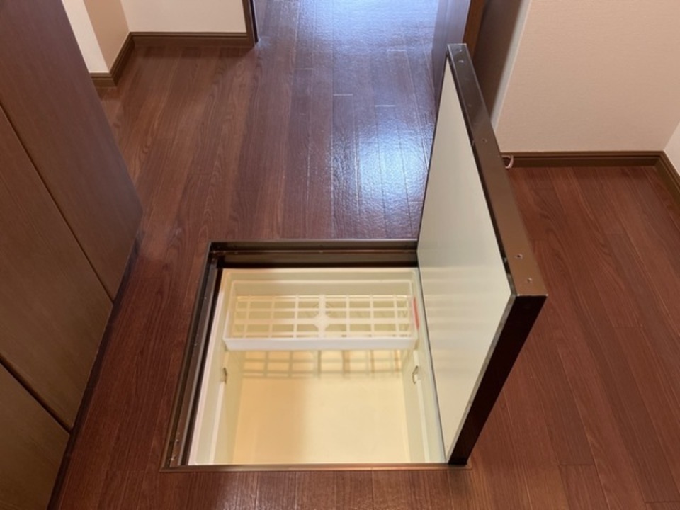 床下収納