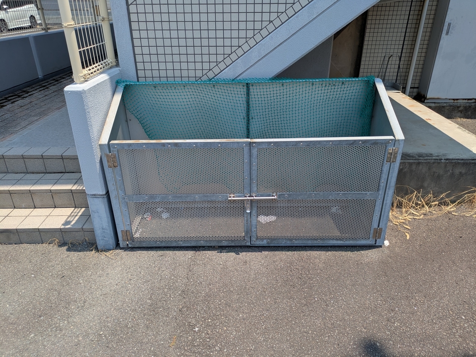 ゴミステーション