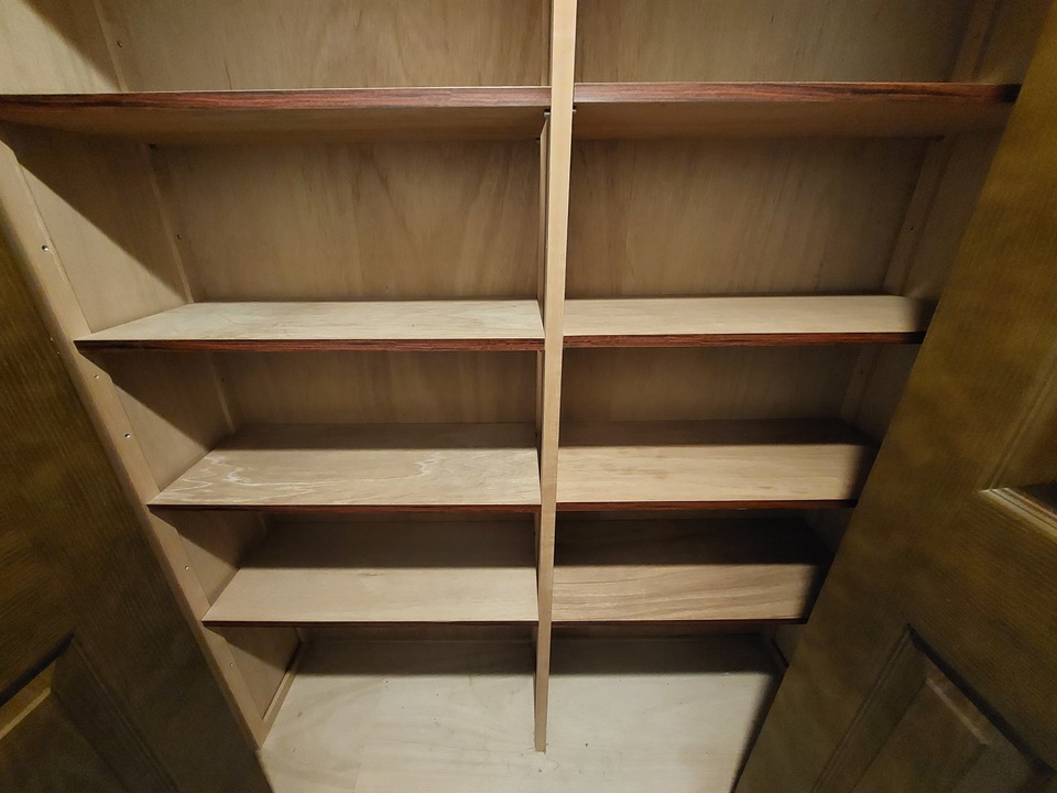 シューズボックス