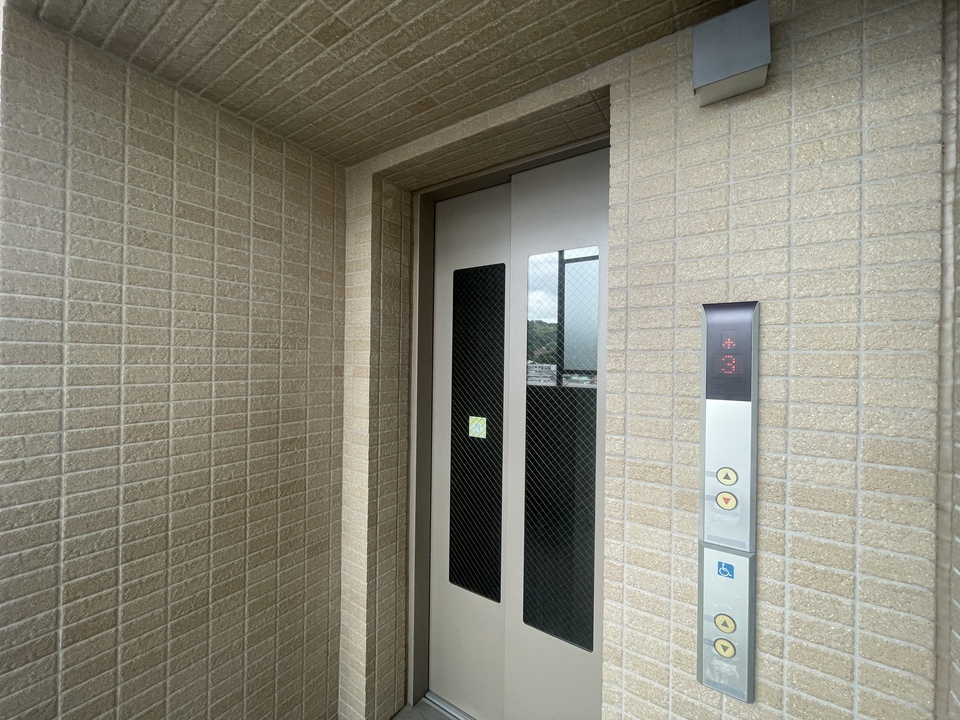 エレベーター