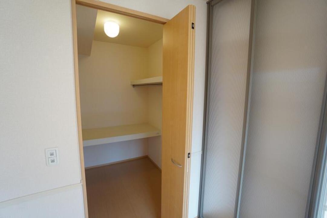 ウォークインクローゼット