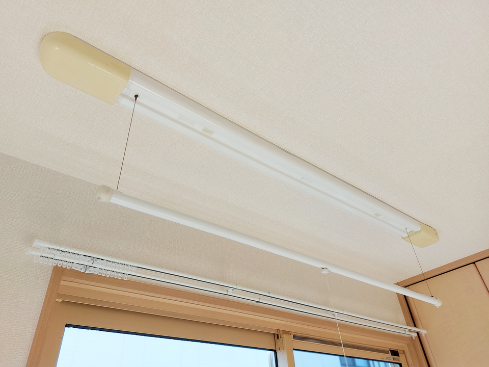 室内物干しユニット