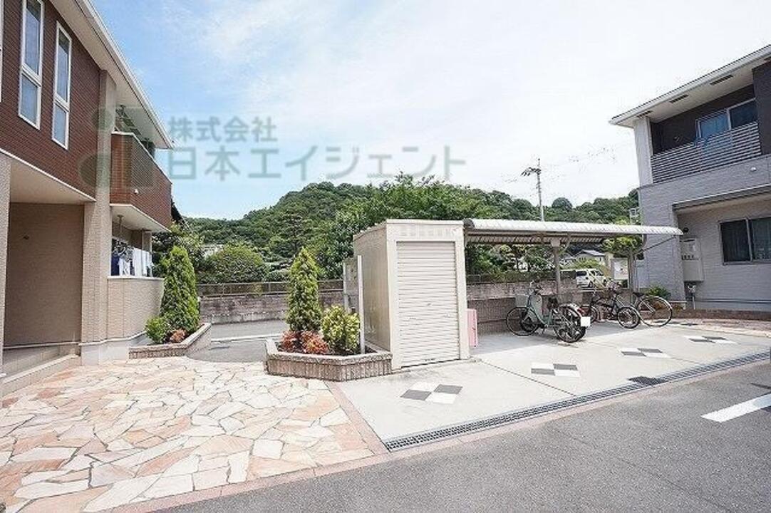 駐輪場