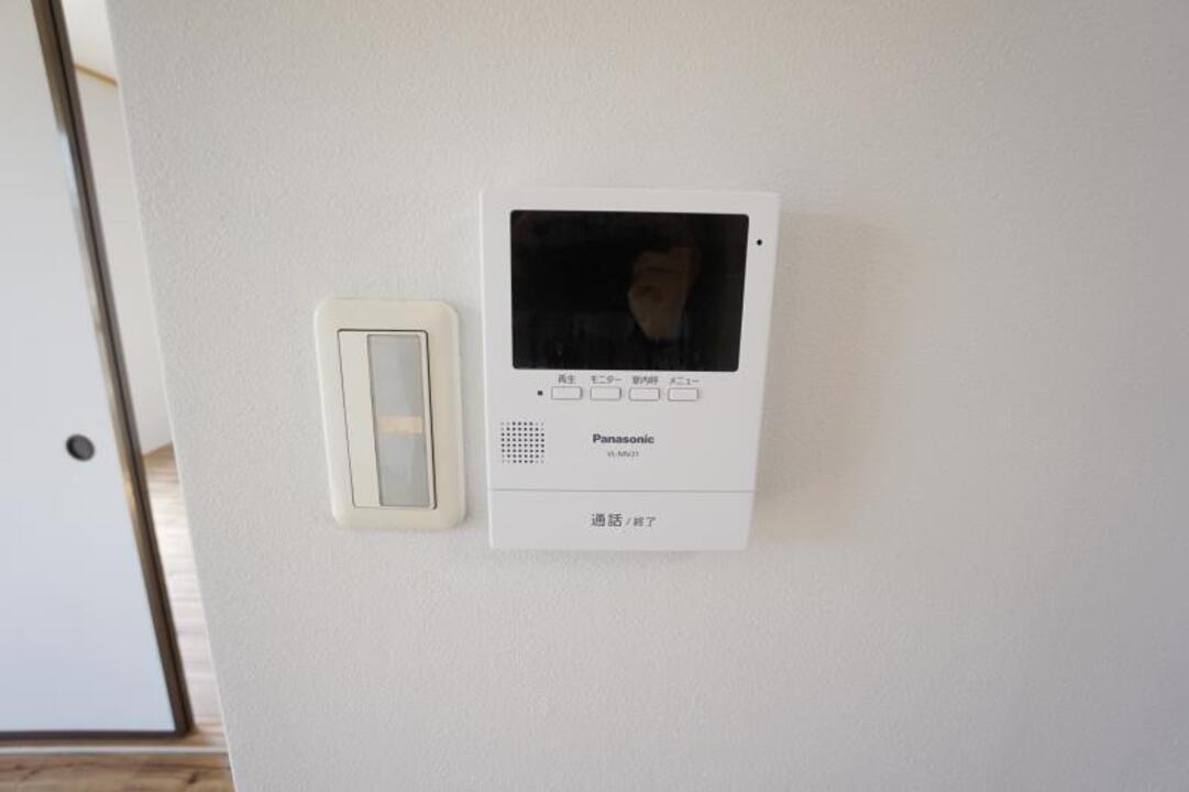 インターホン